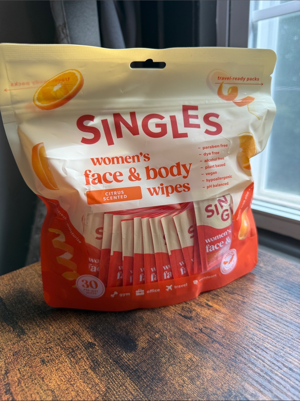 Singles Women's Face & Body Wipes - Orange & Cream Citrus Pack